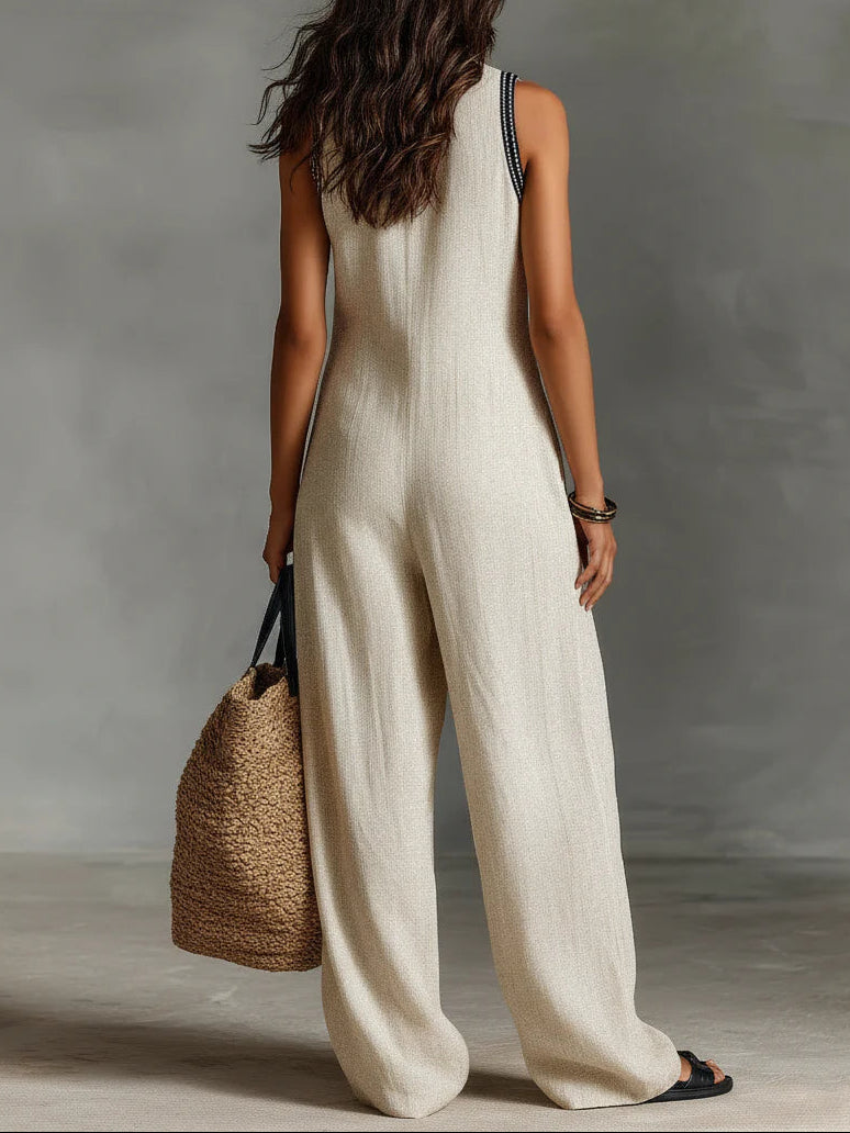 Minimalist sleeveless monofiber with a high neck and zipper