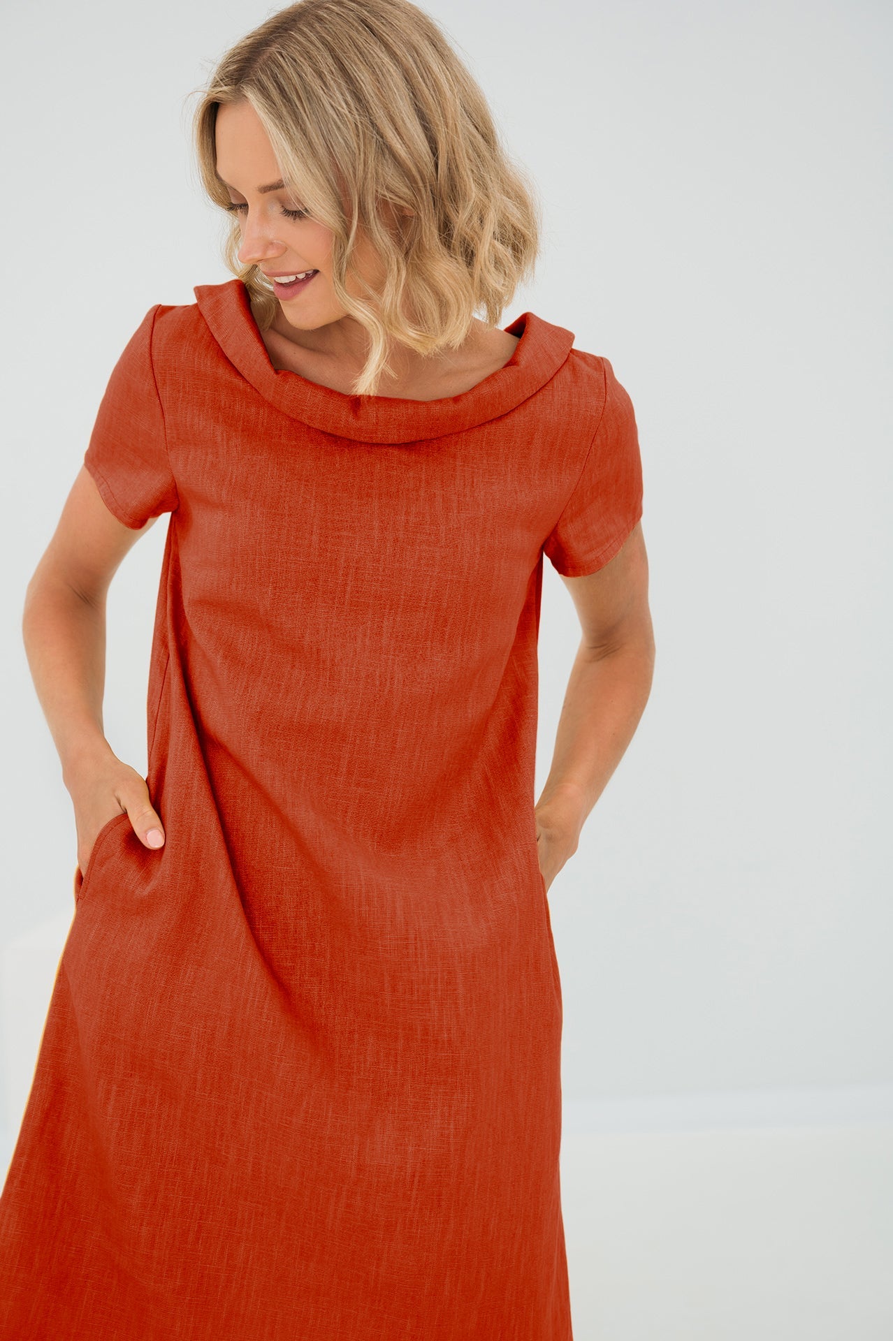 Linen Dress STORY — Less Thinking, More Living