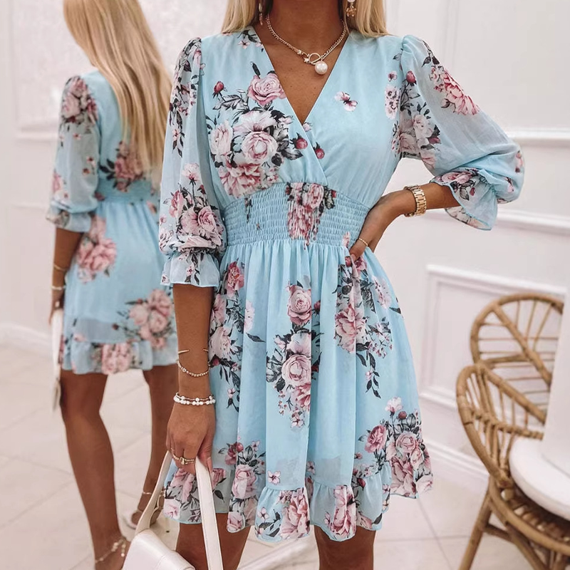 "Elegant Women's A-Line V-Neck Floral Ruffle Hem Dress" 💕🌿✨