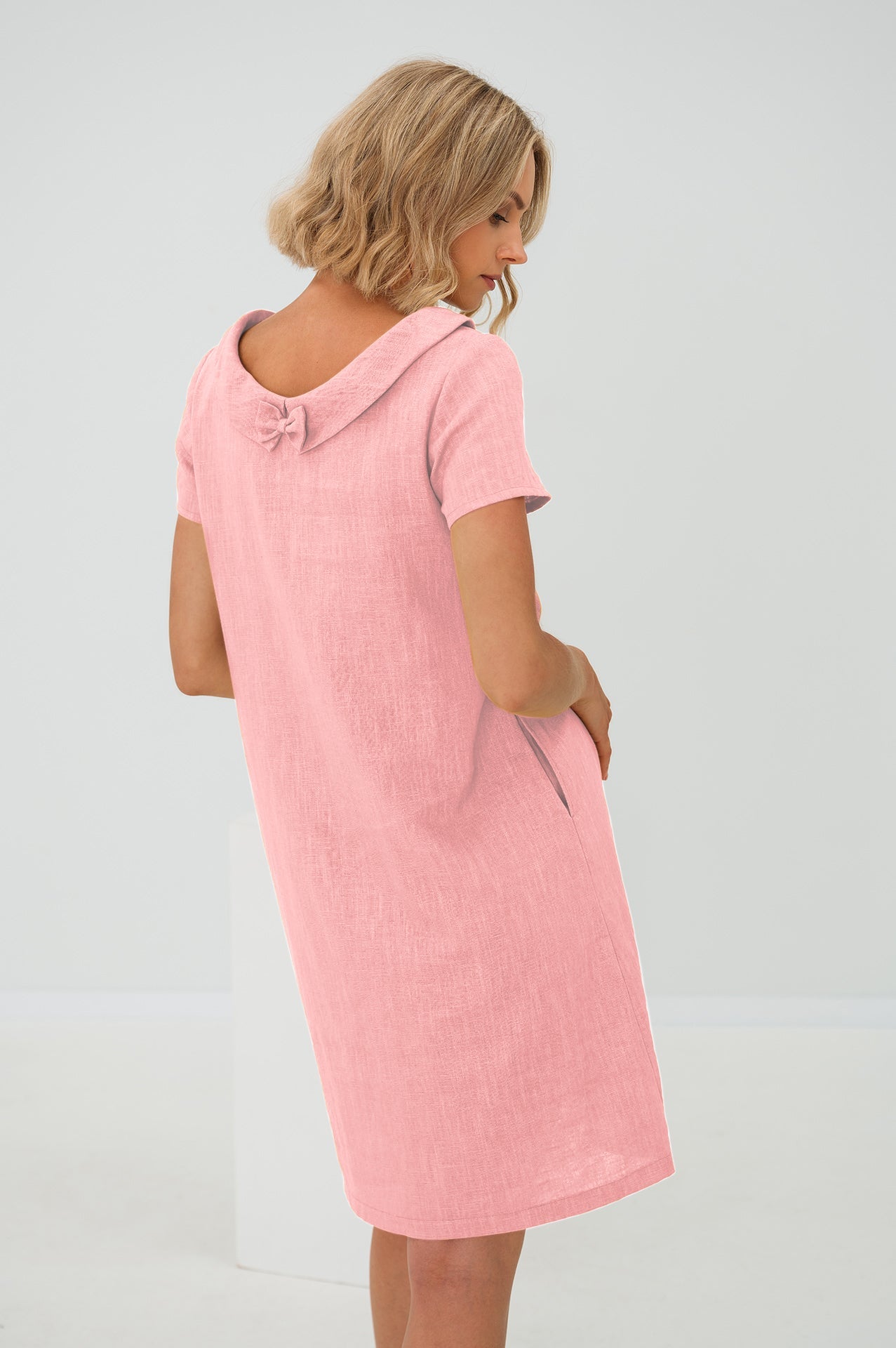 Linen Dress STORY — Less Thinking, More Living