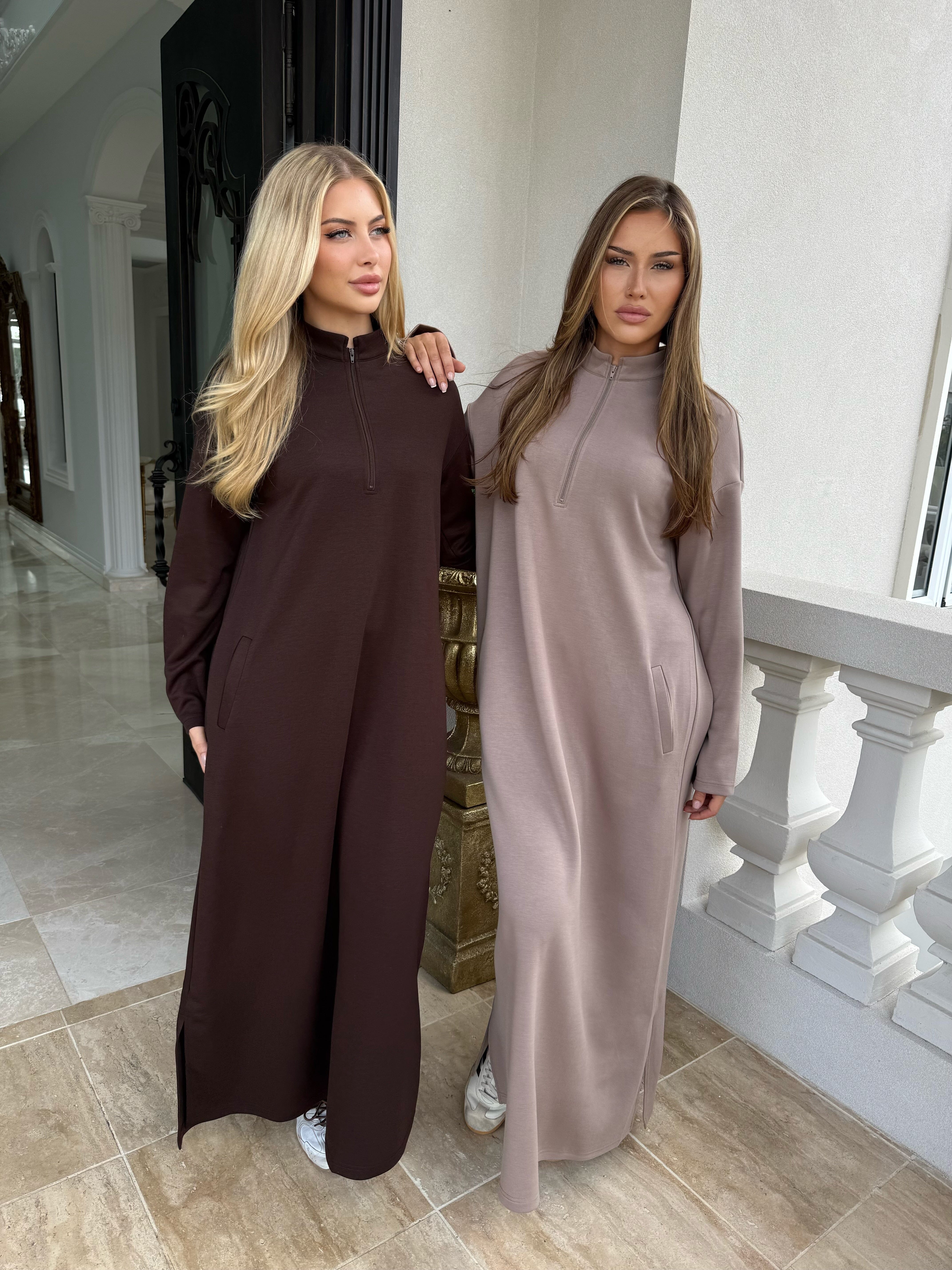 Zareen™ | Ponte Zip Abaya