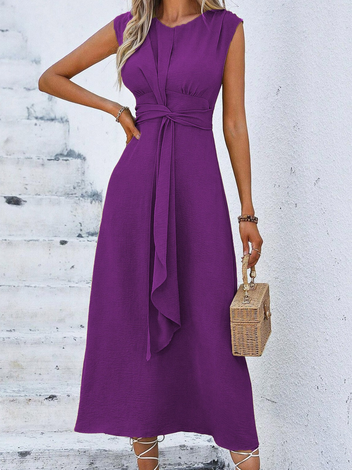 Eva - Sleeveless Belted Dress