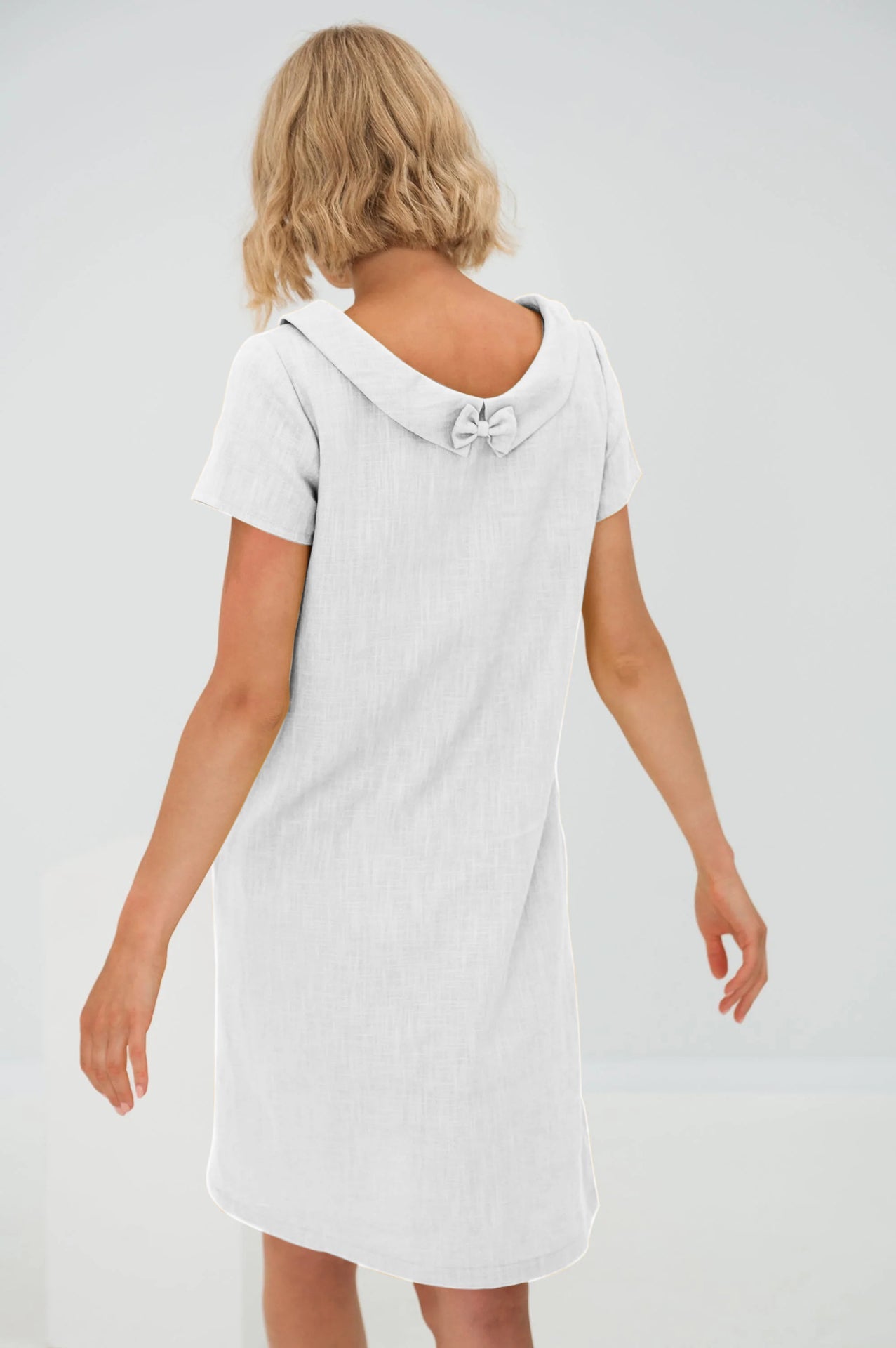 Linen Dress STORY — Less Thinking, More Living