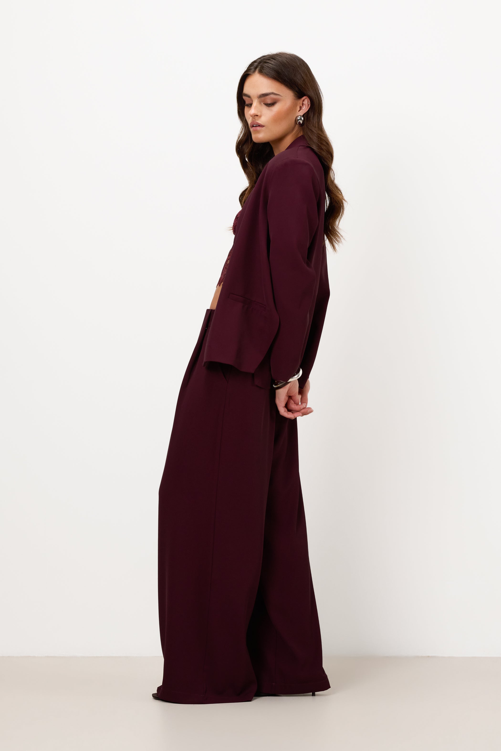 Burgundy Lana Signature Set