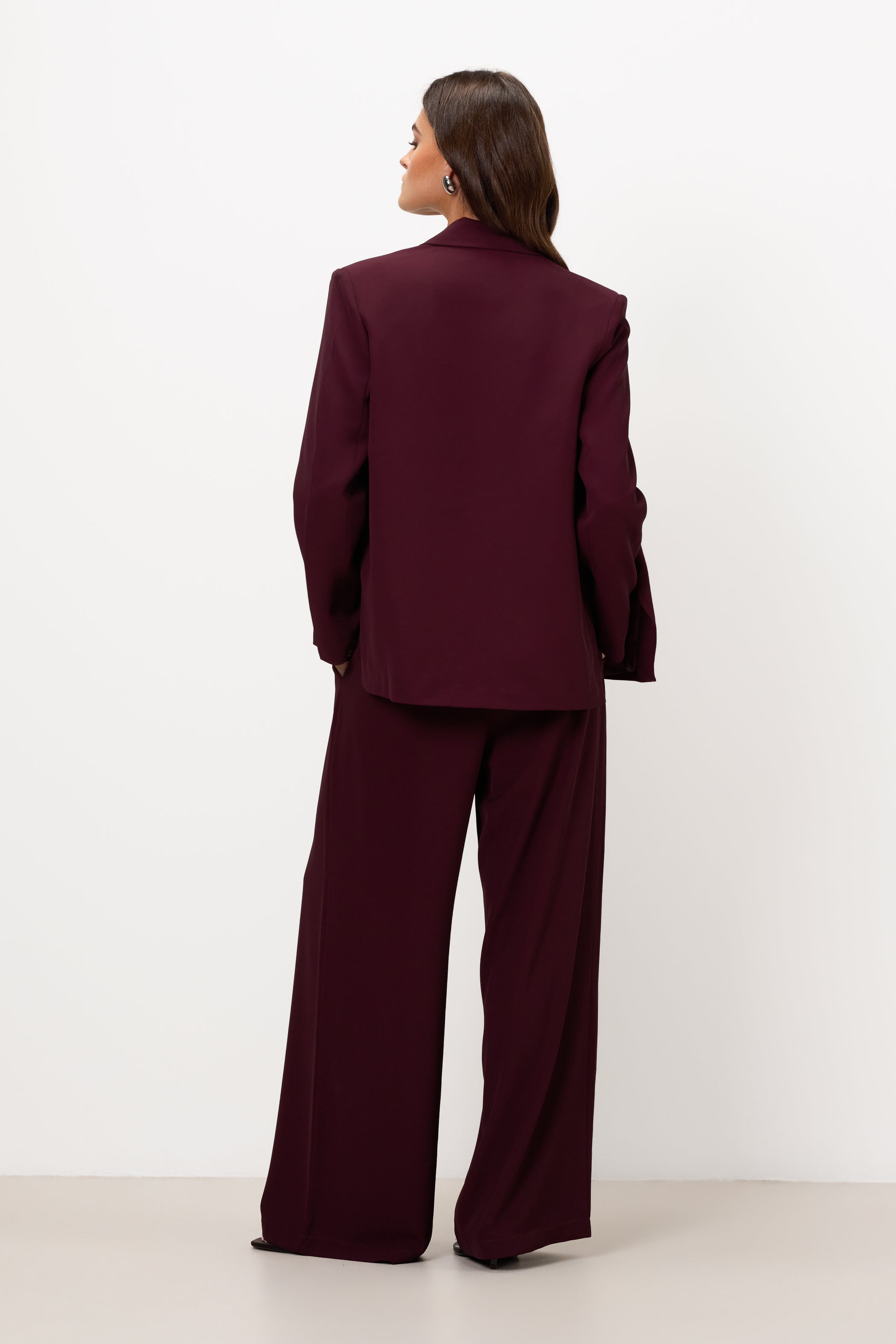 Burgundy Lana Signature Set