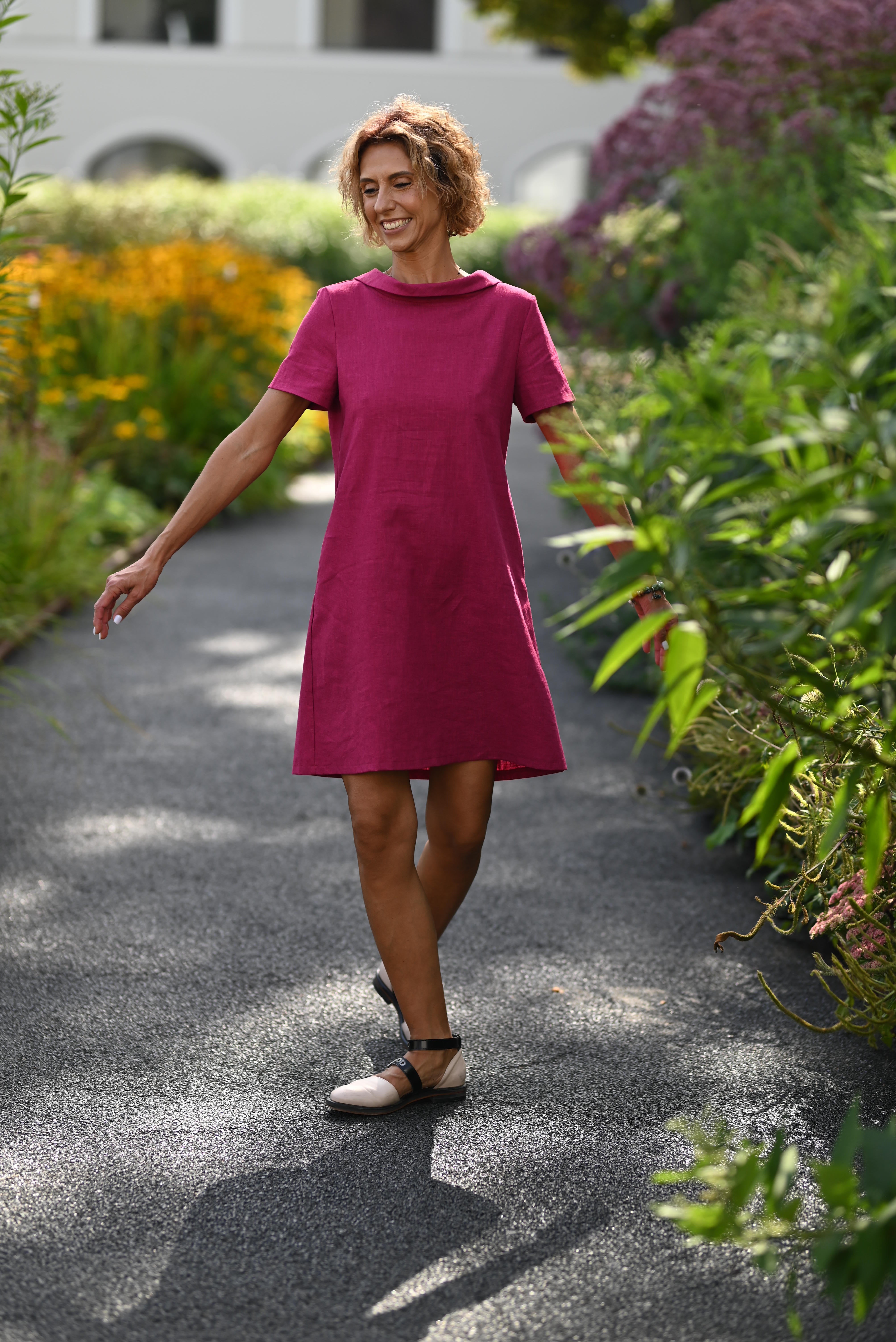 Linen Dress STORY — Less Thinking, More Living