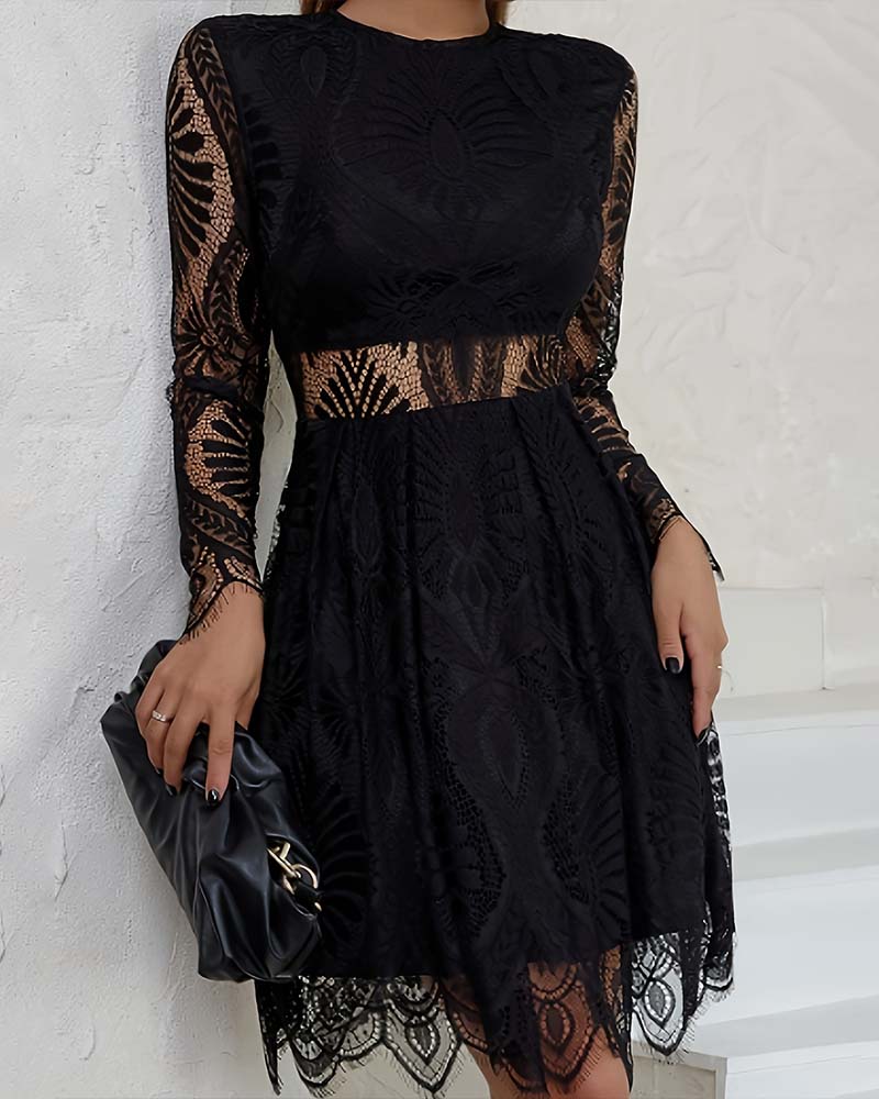 Women's Round Neck Cutout Lace Waist Dress 👗✨