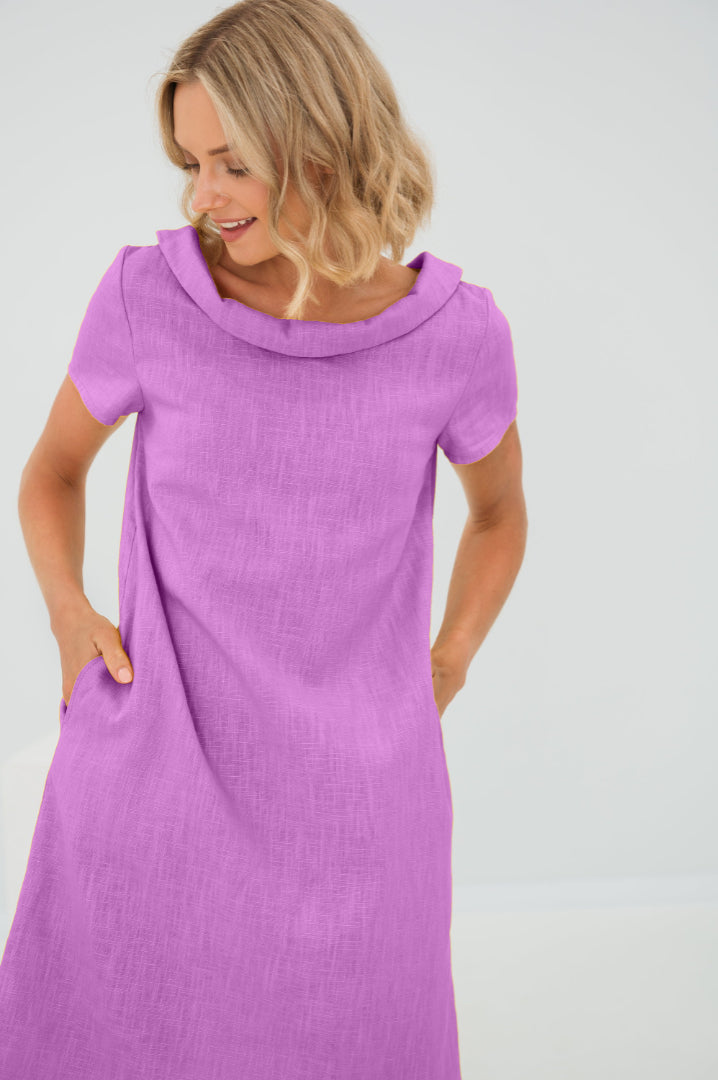 Linen Dress STORY — Less Thinking, More Living