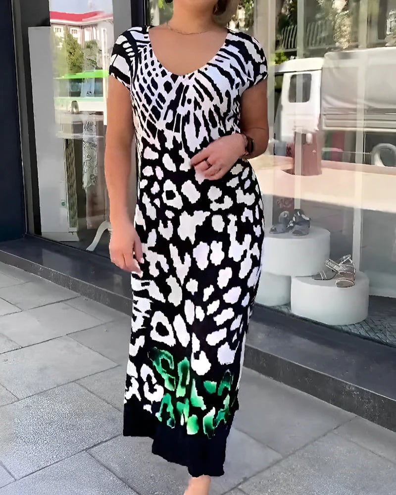 Casual Short-Sleeve Printed Dress.”