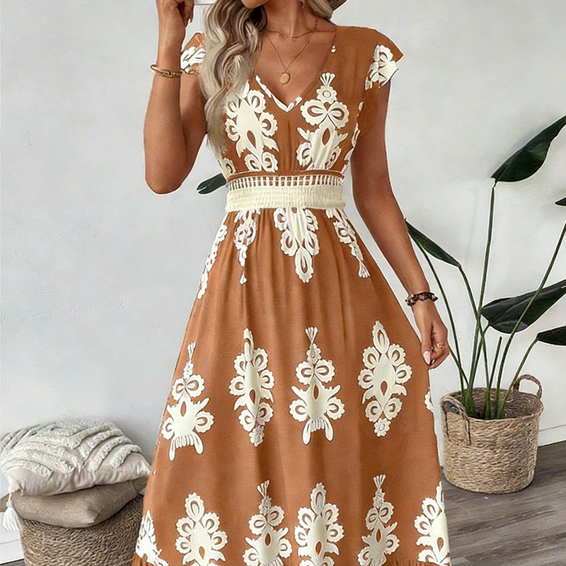 🌞 New for Spring & Summer 👗 V-Neck Baroque Maxi Dress – Premium Waist Design, Wrinkle-Resistant Fabric – Perfect for Vacations & Everyday Wear ✨🌿